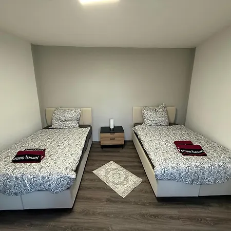 Monteur Und Zentrum Wlan, Kueche Und Parkplatz Feriehus *