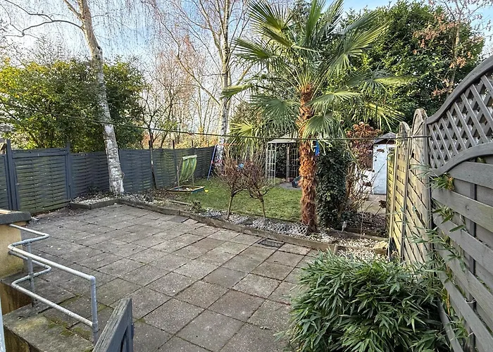 Monteur Und Zentrum Wlan, Kueche Und Parkplatz Feriehus Herne