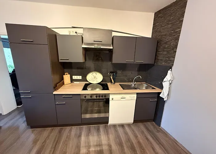 Monteur Und Zentrum Wlan, Kueche Und Parkplatz Feriehus Herne