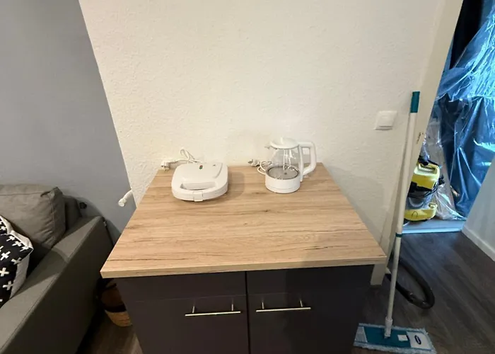 Monteur Und Zentrum Wlan, Kueche Und Parkplatz Feriehus *