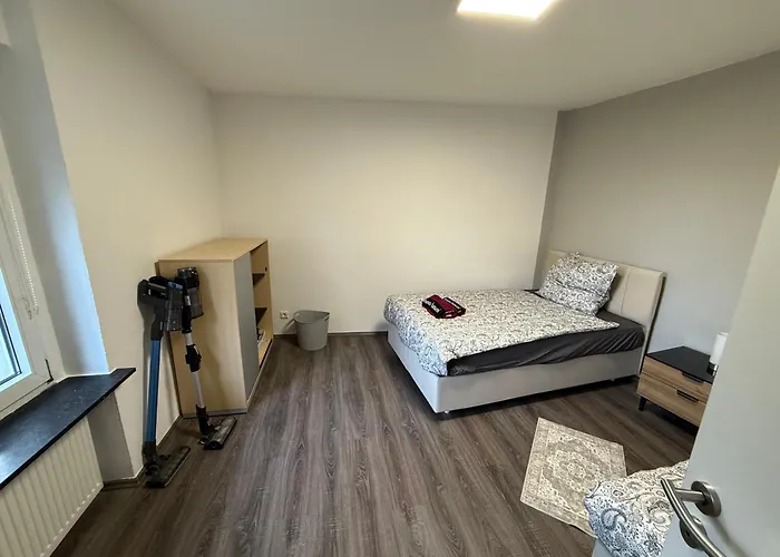 Monteur Und Zentrum Wlan, Kueche Und Parkplatz Feriehus Herne