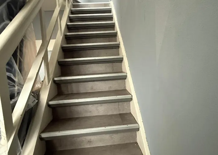 Monteur Und Zentrum Wlan, Kueche Und Parkplatz