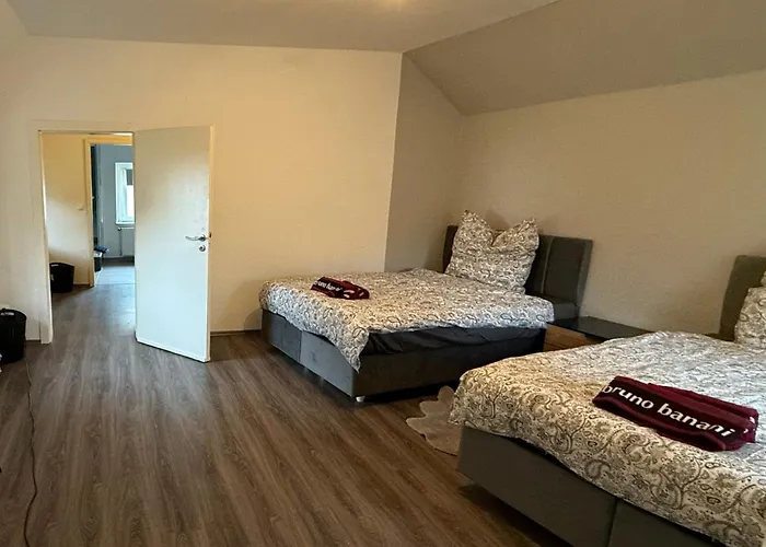 Monteur Und Zentrum Wlan, Kueche Und Parkplatz