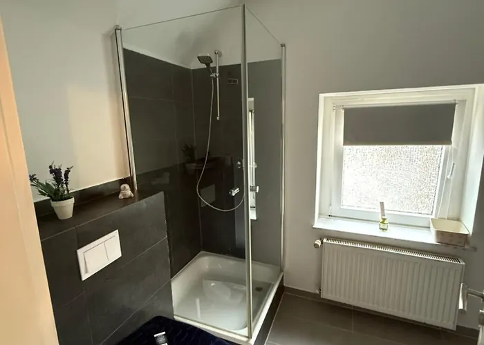 Feriehus Monteur Und Zentrum Wlan, Kueche Und Parkplatz *